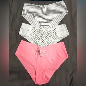 SOLD Victoria’s Secret PINK No-Show Cheekster